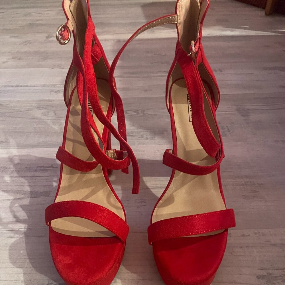 Amazon 3" red heels